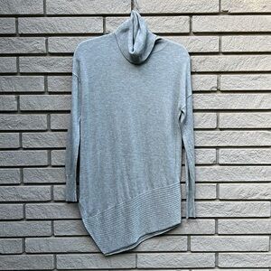 Camber & Grace Asymmetrical Long Length Grey Swearer XS